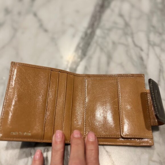 Kate Spade Bifold Wallet Black with Neiman Marcus Box and Tags - Picture 4 of 16